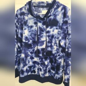 Cuddl Duds Blue and White Tie-Dye Cowl Hoodie Sweater